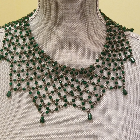 Stunning green glass beads necklace - Picture 1 of 3